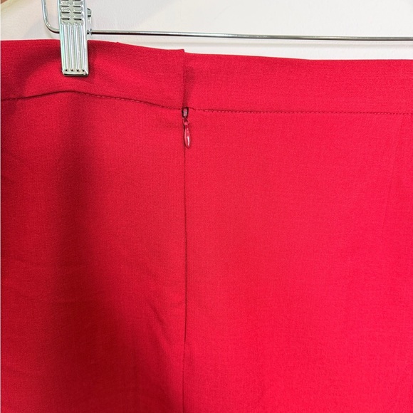 Le Suit Fire Red Plus Size Skirt (24W) - Picture 2 of 6